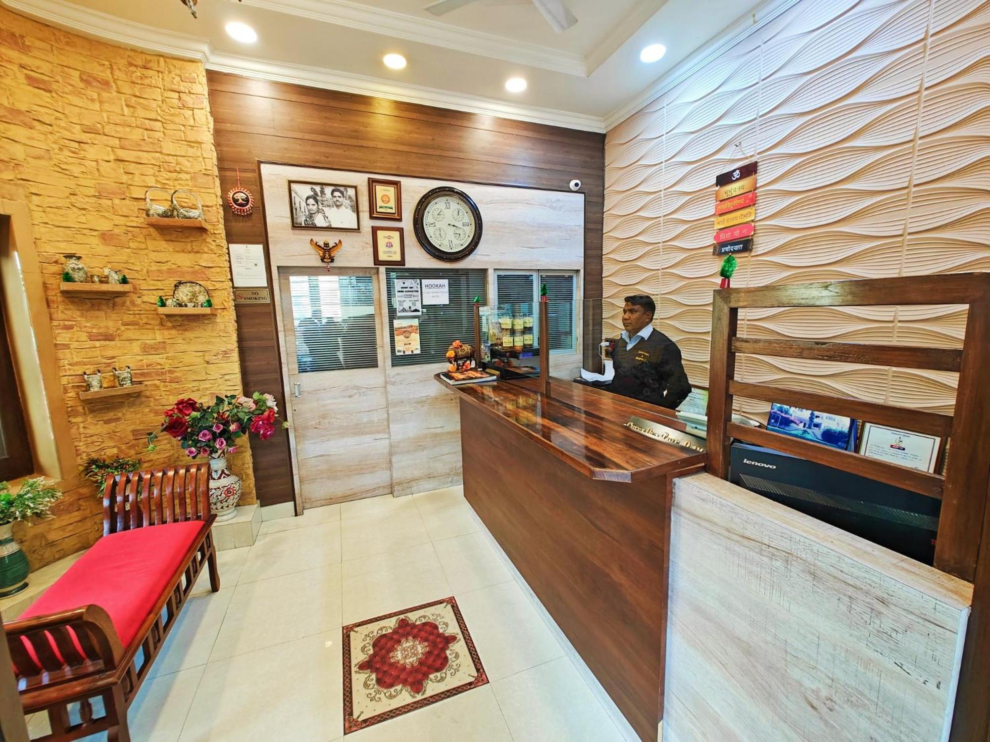 Hotel Saraswati Mount Abu Exterior photo
